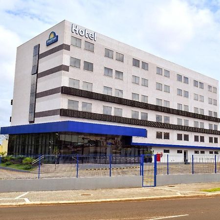 Days Inn By Wyndham Cascavel Каскавел Екстер'єр фото